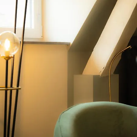 La Du Dragon - Grand Place Apartment *